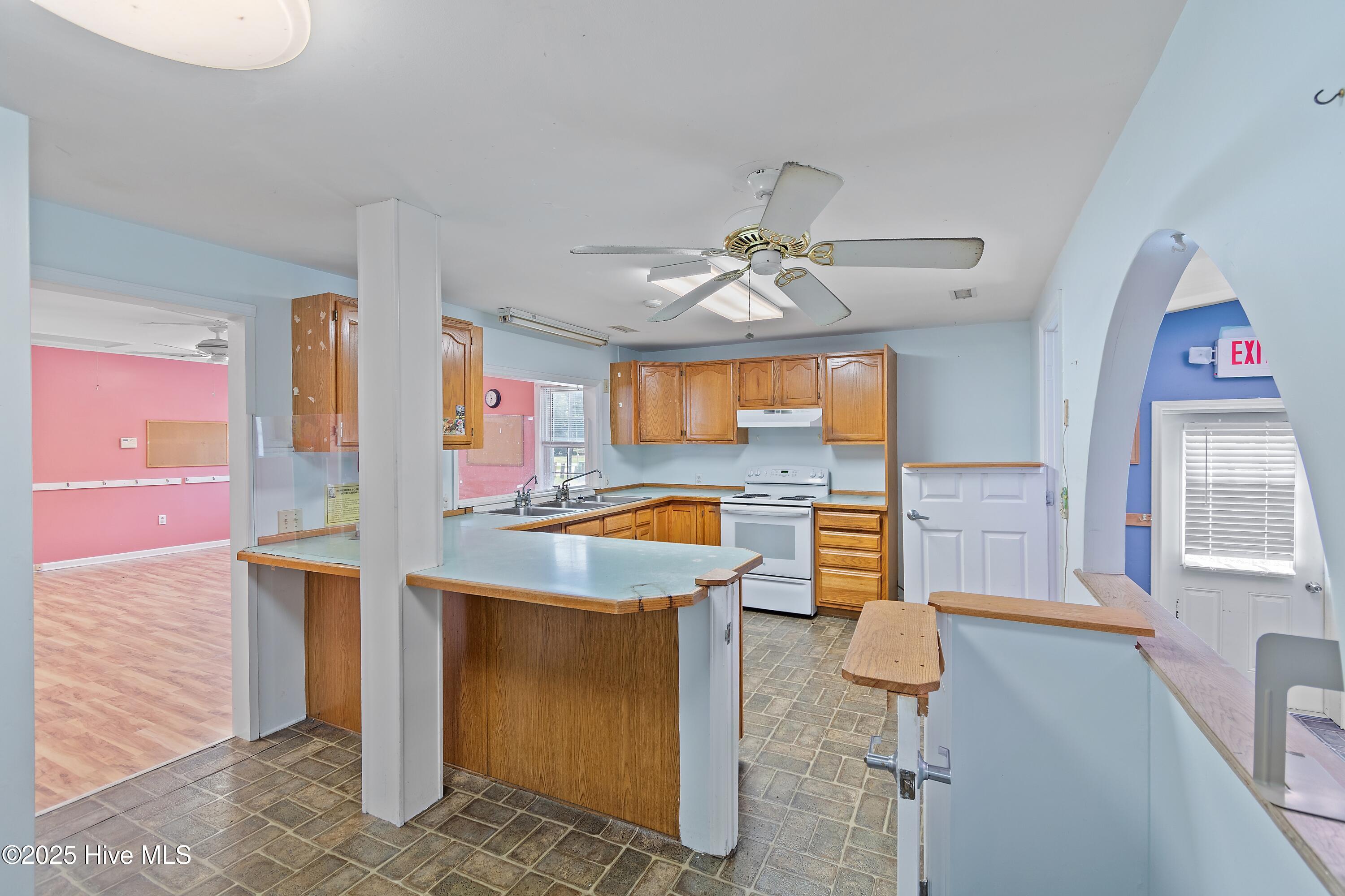 948 Sabbath Home Road Southwest Supply, NC 28462 - Photo 8 of 41 948SabbathHomeRdSW - 6