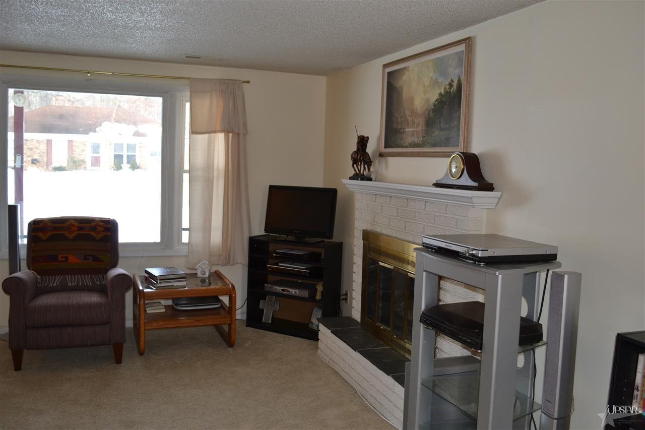 6808 Raintree Road Fort Wayne, IN 46825 - Photo 6 of 29 Gallery Image 6
