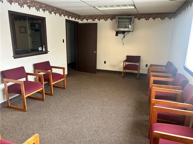 $12 | 227 North Jefferson Street, Unit 1, New Castle, PA 16101