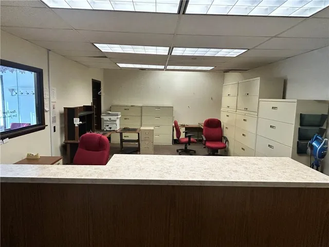 $12 | 227 North Jefferson Street, Unit 1, New Castle, PA 16101