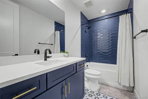 $1,250,000 | 11172 Bright Sky Street, Littleton, CO 80125