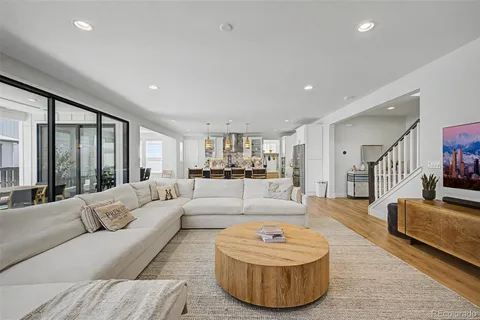 $1,250,000 | 11172 Bright Sky Street, Littleton, CO 80125