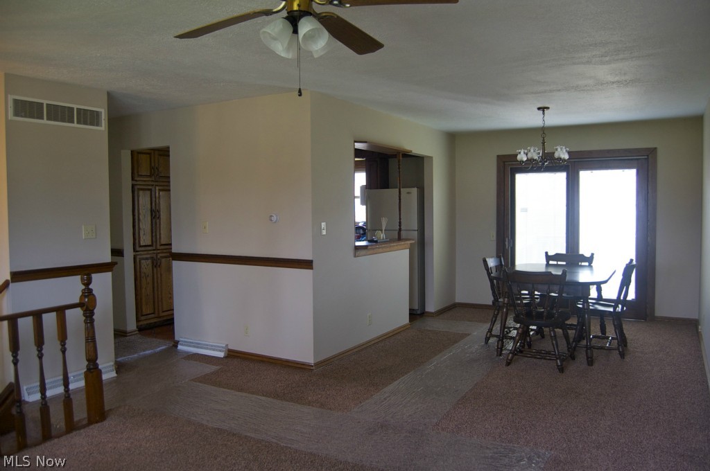4557 Burkey Road Youngstown, OH 44515 - Photo 4 of 19 Gallery Image 4