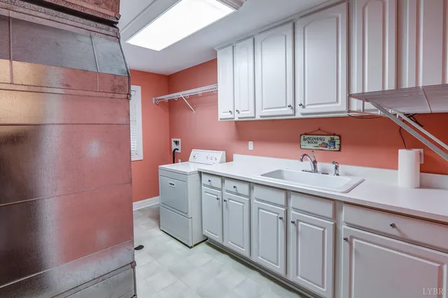 $440,000 | 1068 Charmin Drive, Forest, VA 24551