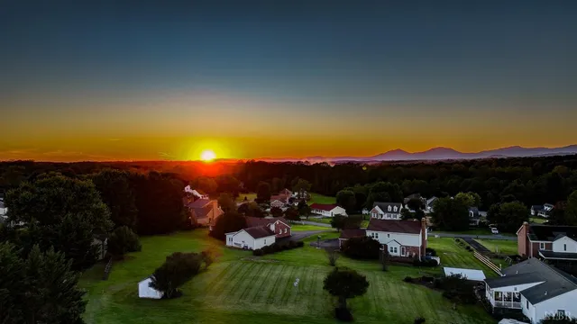 $440,000 | 1068 Charmin Drive, Forest, VA 24551