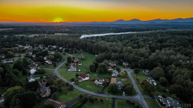 $440,000 | 1068 Charmin Drive, Forest, VA 24551