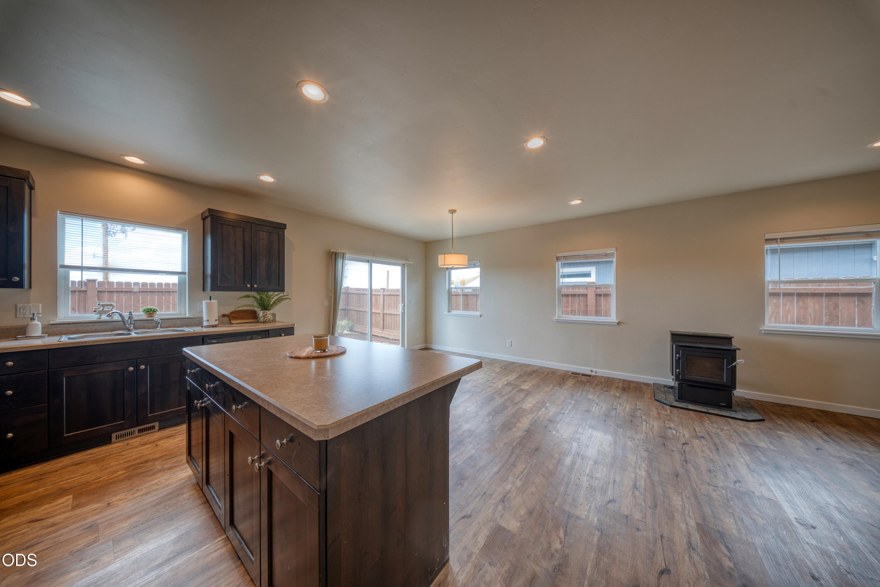 51227 Riley Lane La Pine, OR 97739 - Photo 21 of 53