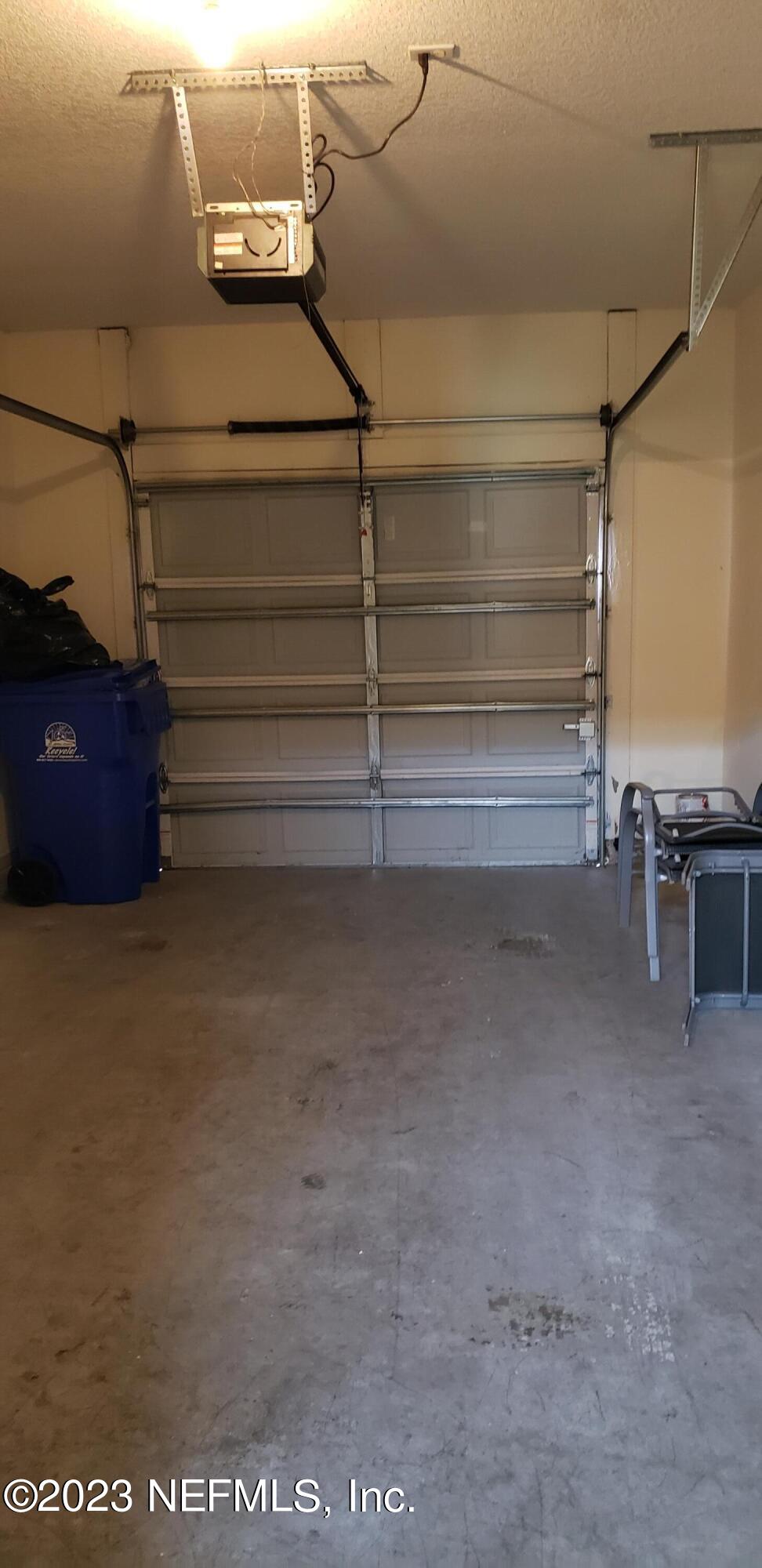 946 Scrub Jay Drive St. Augustine, FL 32092 - Photo 12 of 12 Garage