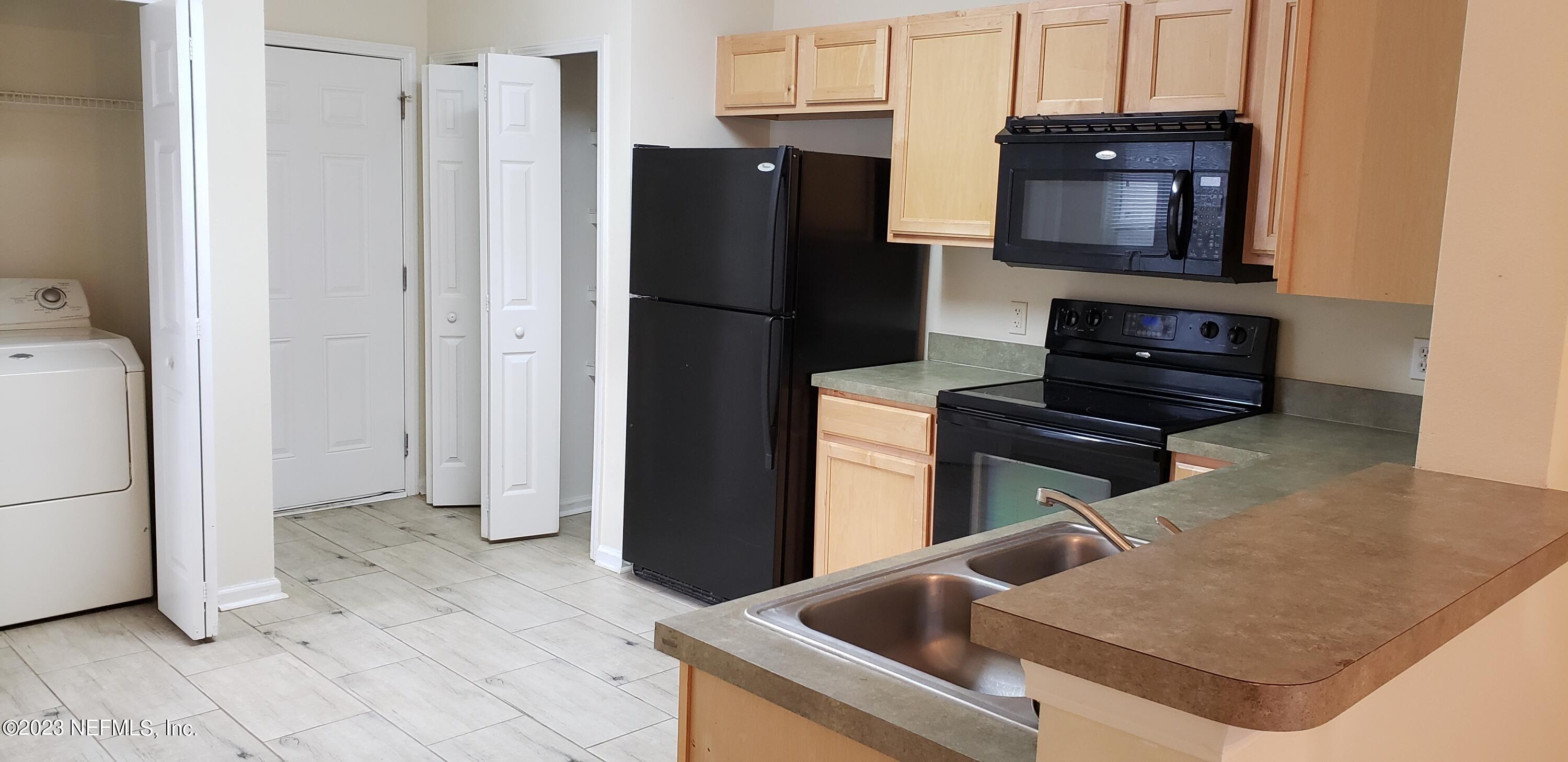 946 Scrub Jay Drive St. Augustine, FL 32092 - Photo 5 of 12 Kitch2