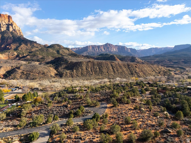 366 Quail Road Springdale, UT 84767 - Photo 7 of 22 View of mountain backdrop