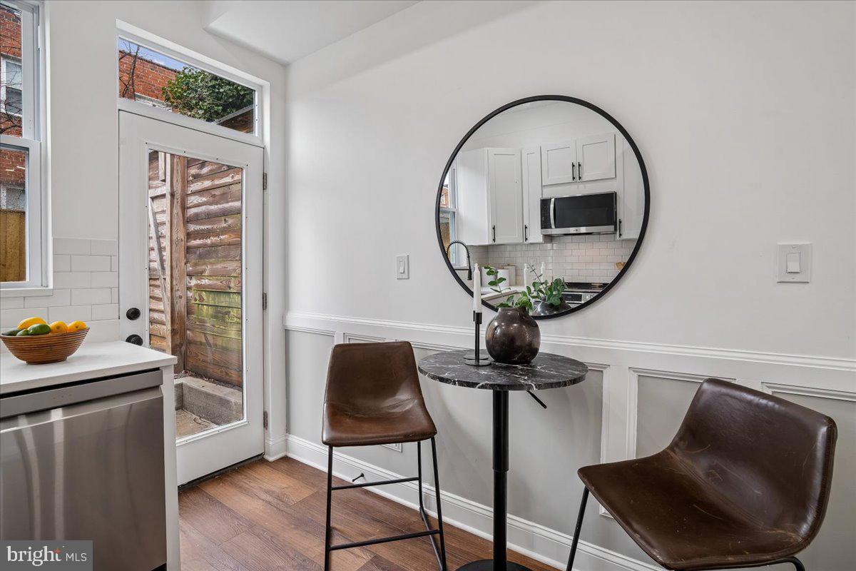 1538 Levis Street Northeast Washington, DC 20002 - Photo 15 of 41 Eat-in area