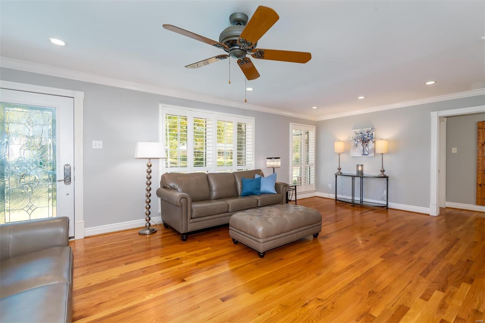 1403 Ruth Drive St. Louis, MO 63122 - Photo 3 of 28 Gallery Image 3