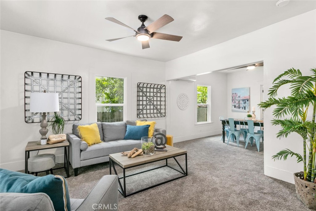 937 Chestnut Street Chico, CA 95928 - Photo 11 of 55 a living room with furniture and a large window