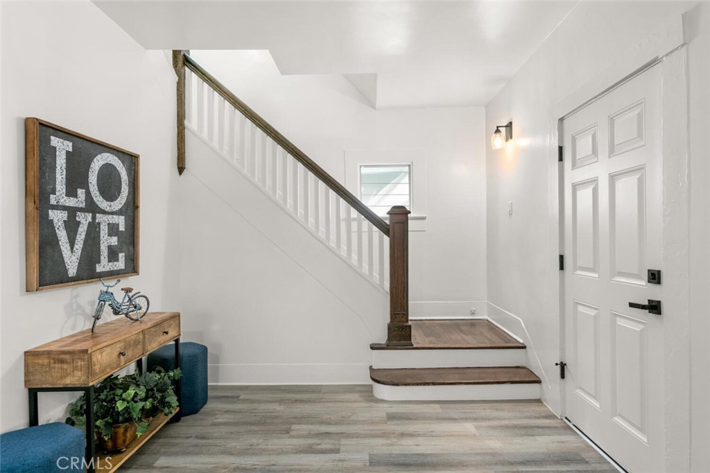 937 Chestnut Street Chico, CA 95928 - Photo 10 of 55 a view of entryway and hall with wooden floor