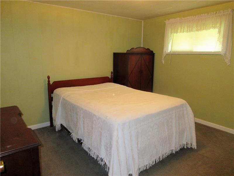 118 Grimm Road Sarver, PA 16055 - Photo 14 of 25 Second bedroom.