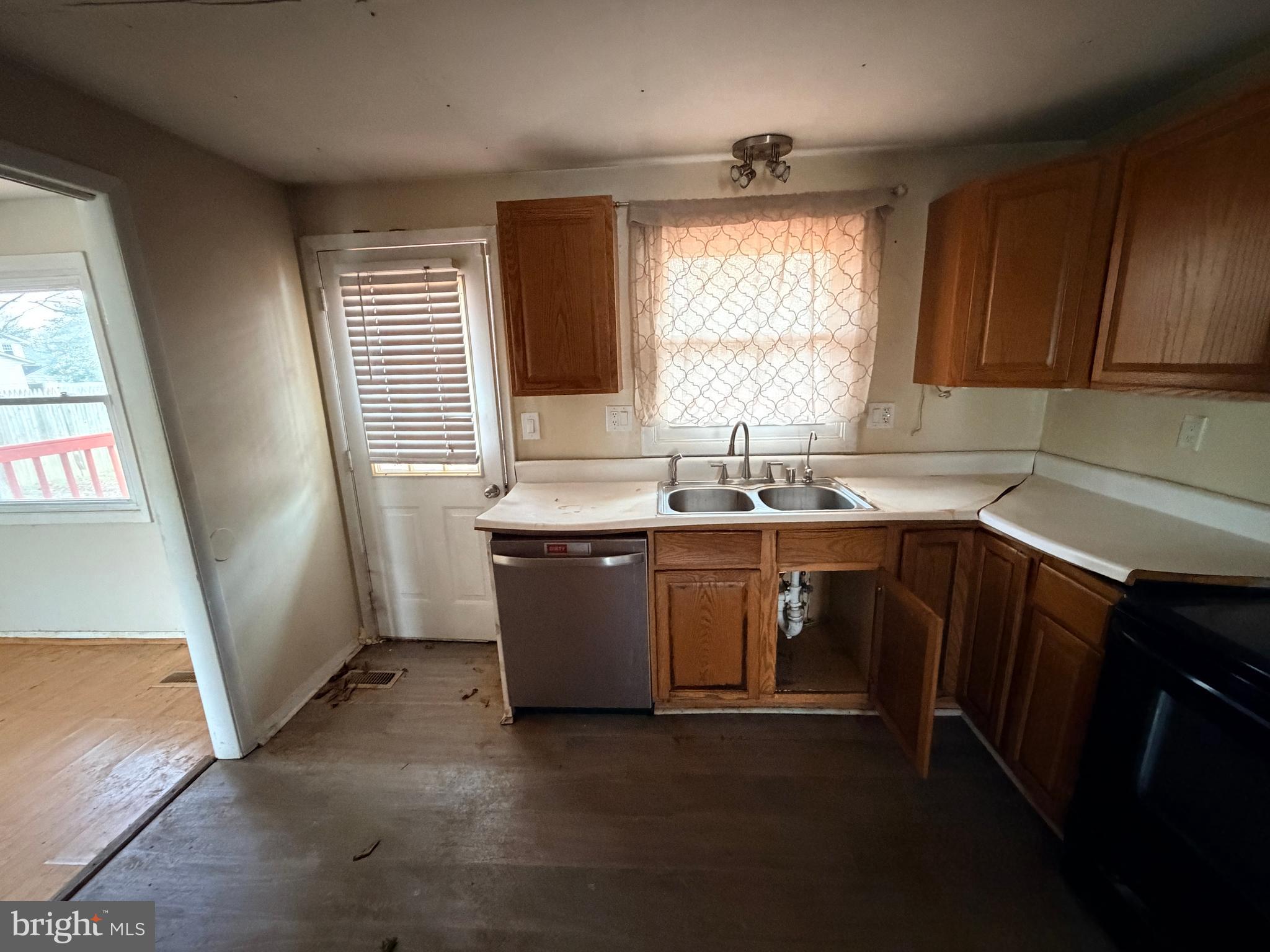 6323 Josephine Road Waldorf, MD 20601 - Photo 15 of 47