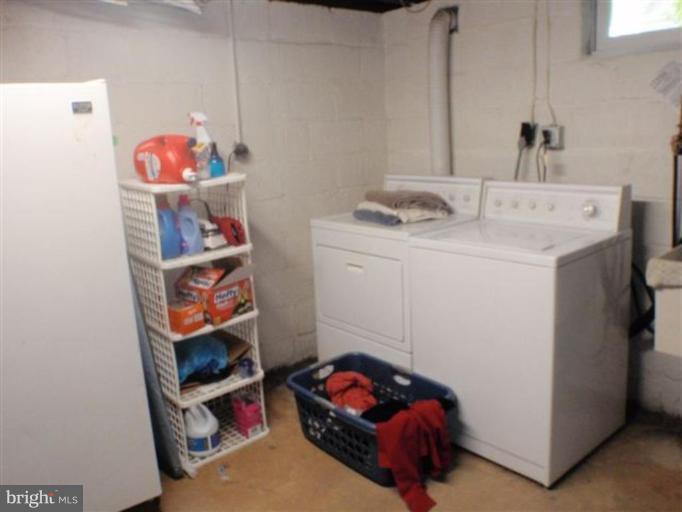 929 Washington Road Westminster, MD 21157 - Photo 23 of 26 Laundry Area 1