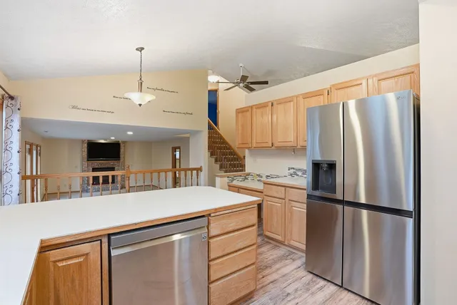 $549,990 | 221 West Falcon Avenue, Spokane, WA 99218