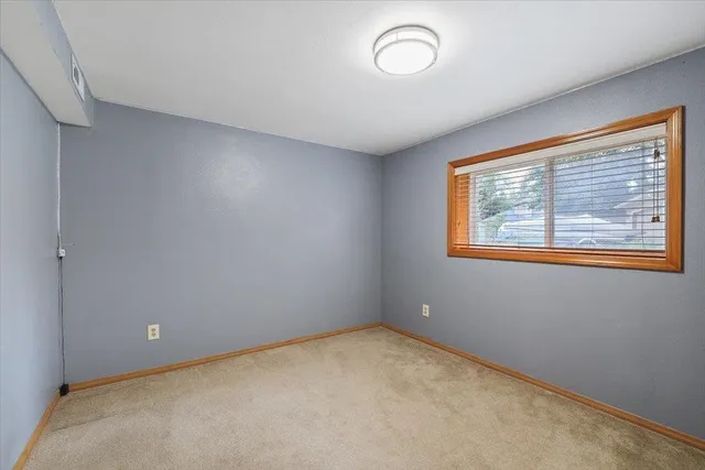 $549,990 | 221 West Falcon Avenue, Spokane, WA 99218