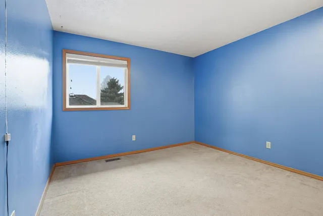 $549,990 | 221 West Falcon Avenue, Spokane, WA 99218