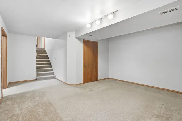 $549,990 | 221 West Falcon Avenue, Spokane, WA 99218