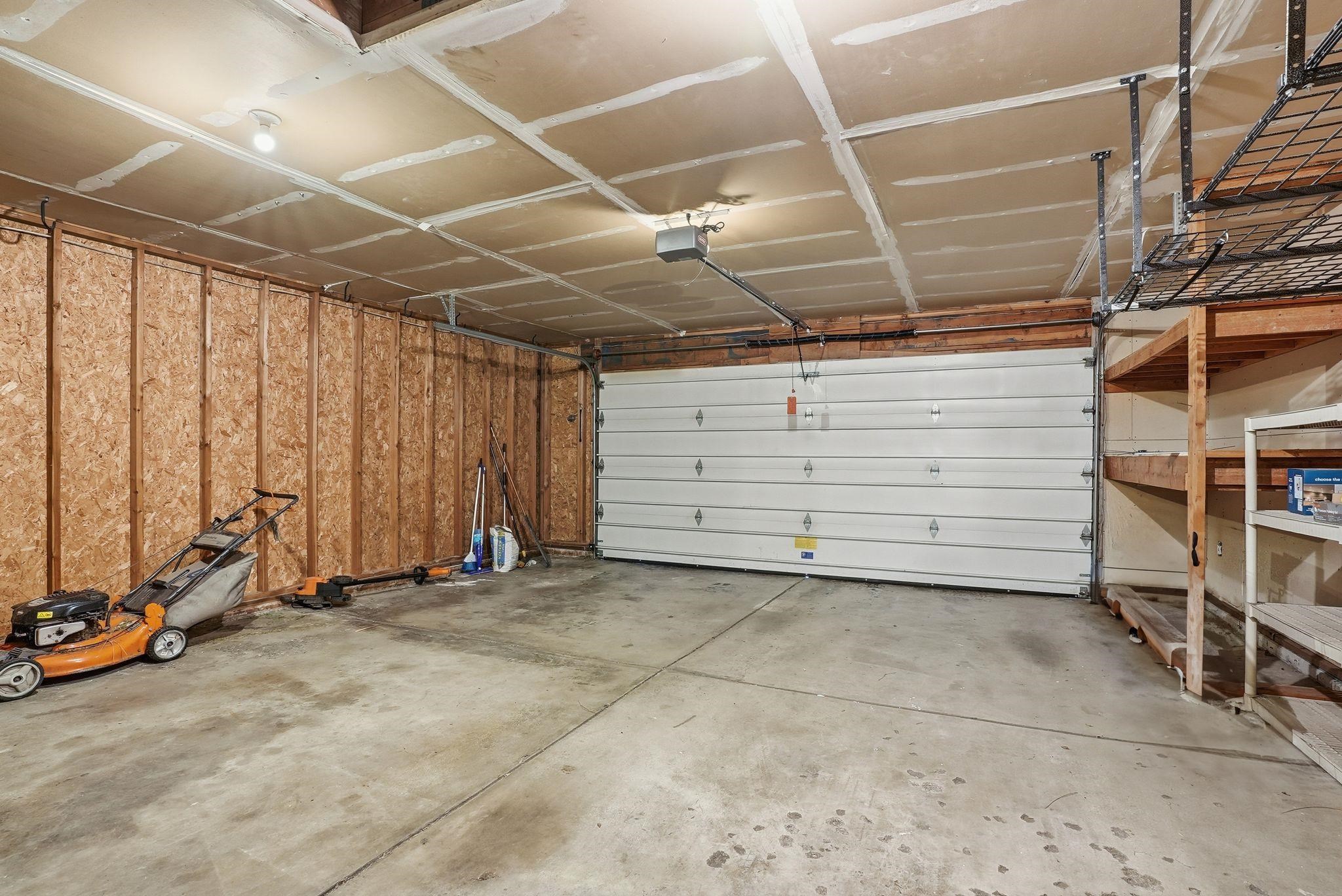 221 West Falcon Avenue Spokane, WA 99218 - Photo 41 of 45