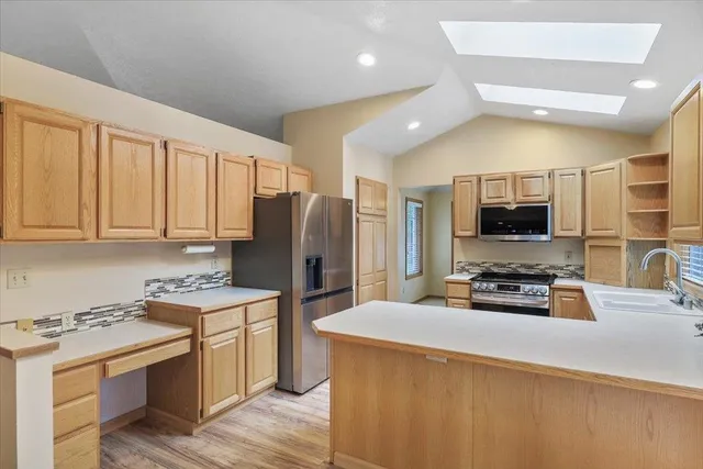 $549,990 | 221 West Falcon Avenue, Spokane, WA 99218