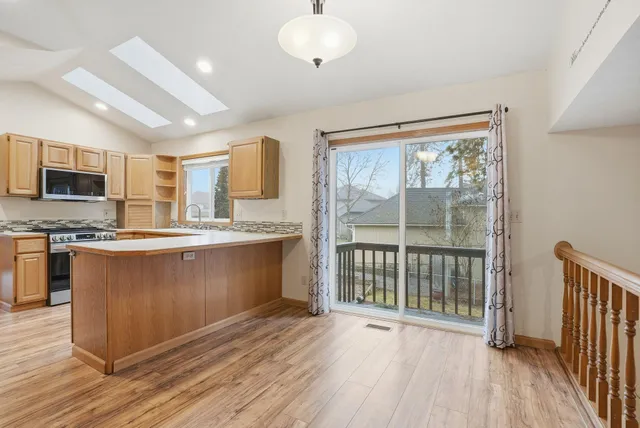 $549,990 | 221 West Falcon Avenue, Spokane, WA 99218