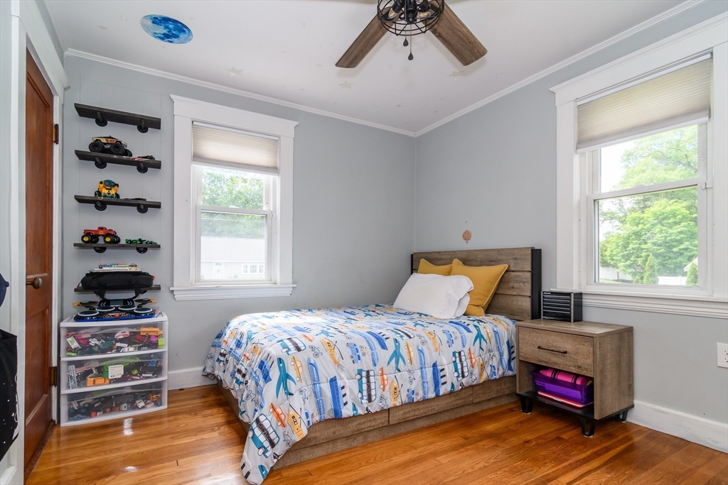 18 Hammond Road Natick, MA 01760 - Photo 14 of 23