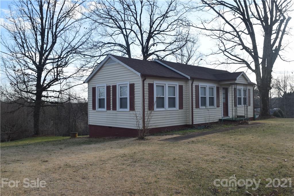 3205 Short Road Hickory, NC 28602 - Photo 3 of 14