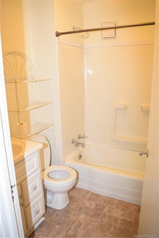 3205 Short Road Hickory, NC 28602 - Photo 10 of 14