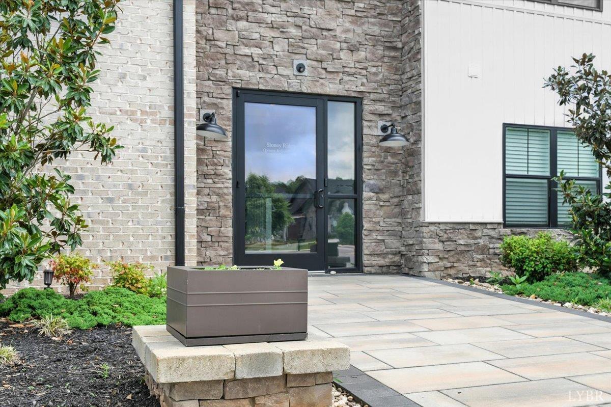 1300 Stoney Ridge Boulevard, Unit 306 Forest, VA 24551 - Photo 2 of 46