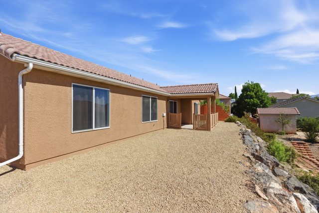 17 South 2000 East St. George, UT 84790 - Photo 32 of 38