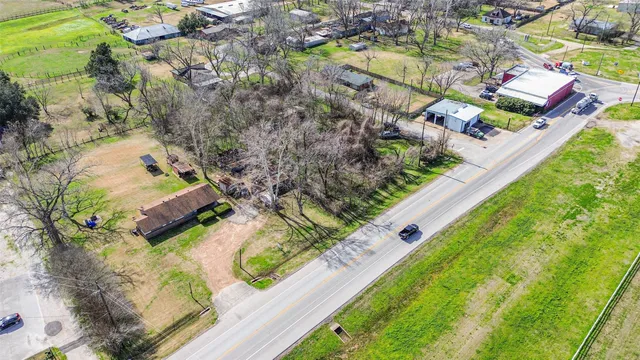 $1,300,000 | 35129 Farm To Market 1093, Simonton, TX 77485