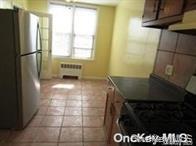 253-27 85th Road, Unit 2 Queens, NY 11426 - Photo 5 of 11
