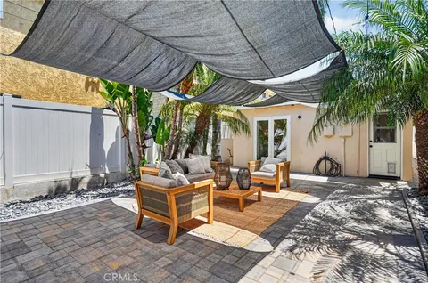 $1,750,000 | 129 14th Street, Seal Beach, CA 90740