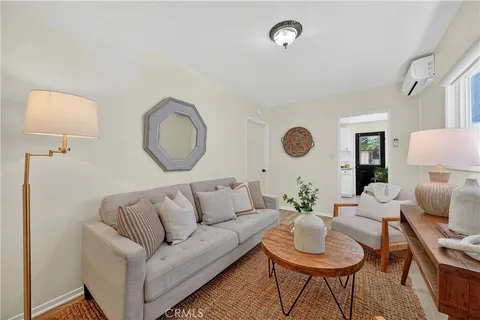 $1,750,000 | 129 14th Street, Seal Beach, CA 90740