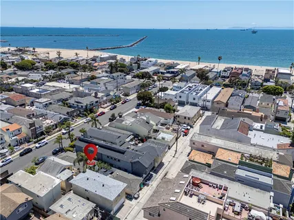 $1,750,000 | 129 14th Street, Seal Beach, CA 90740