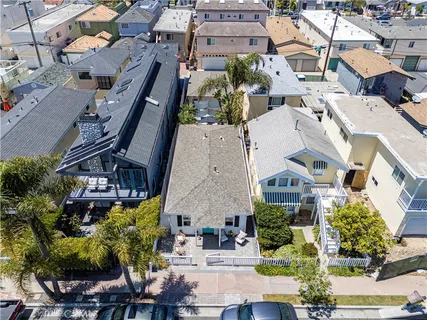 $1,750,000 | 129 14th Street, Seal Beach, CA 90740