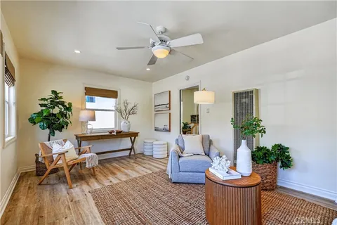 $1,750,000 | 129 14th Street, Seal Beach, CA 90740