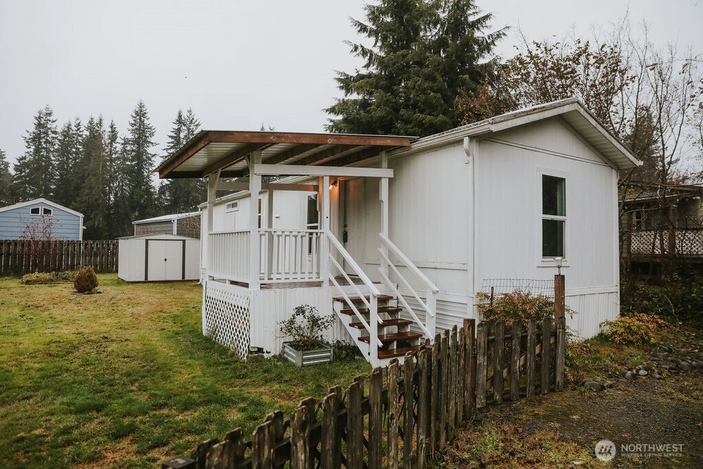 230 Misty Circle Forks, WA 98331 - Photo 31 of 33