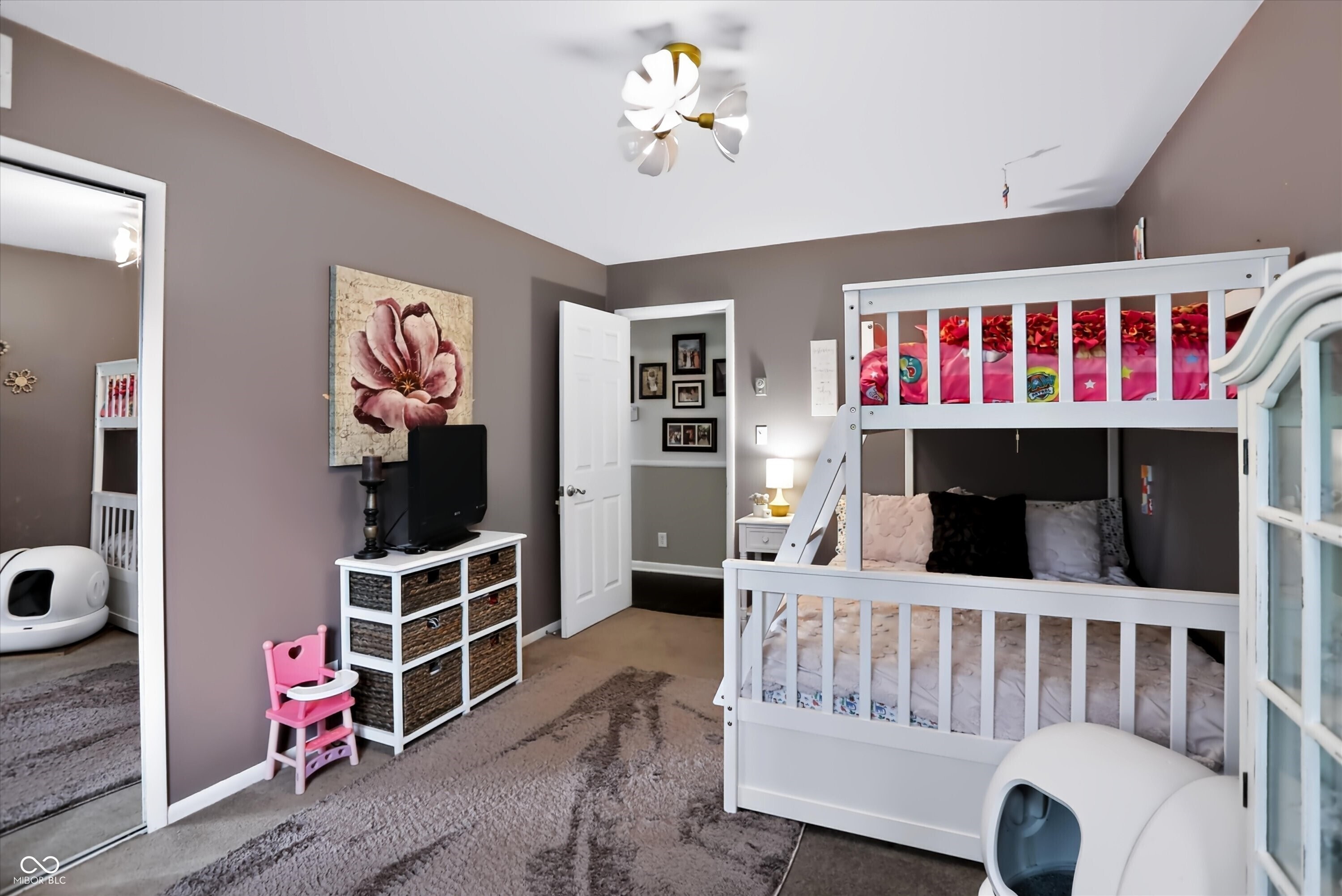2812 Greenbriar Road Anderson, IN 46011 - Photo 25 of 39 Gallery Image 25