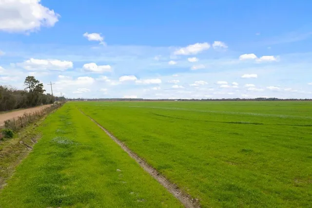 $32,000 | 16 Gro Racca Road, Iowa, LA 70647