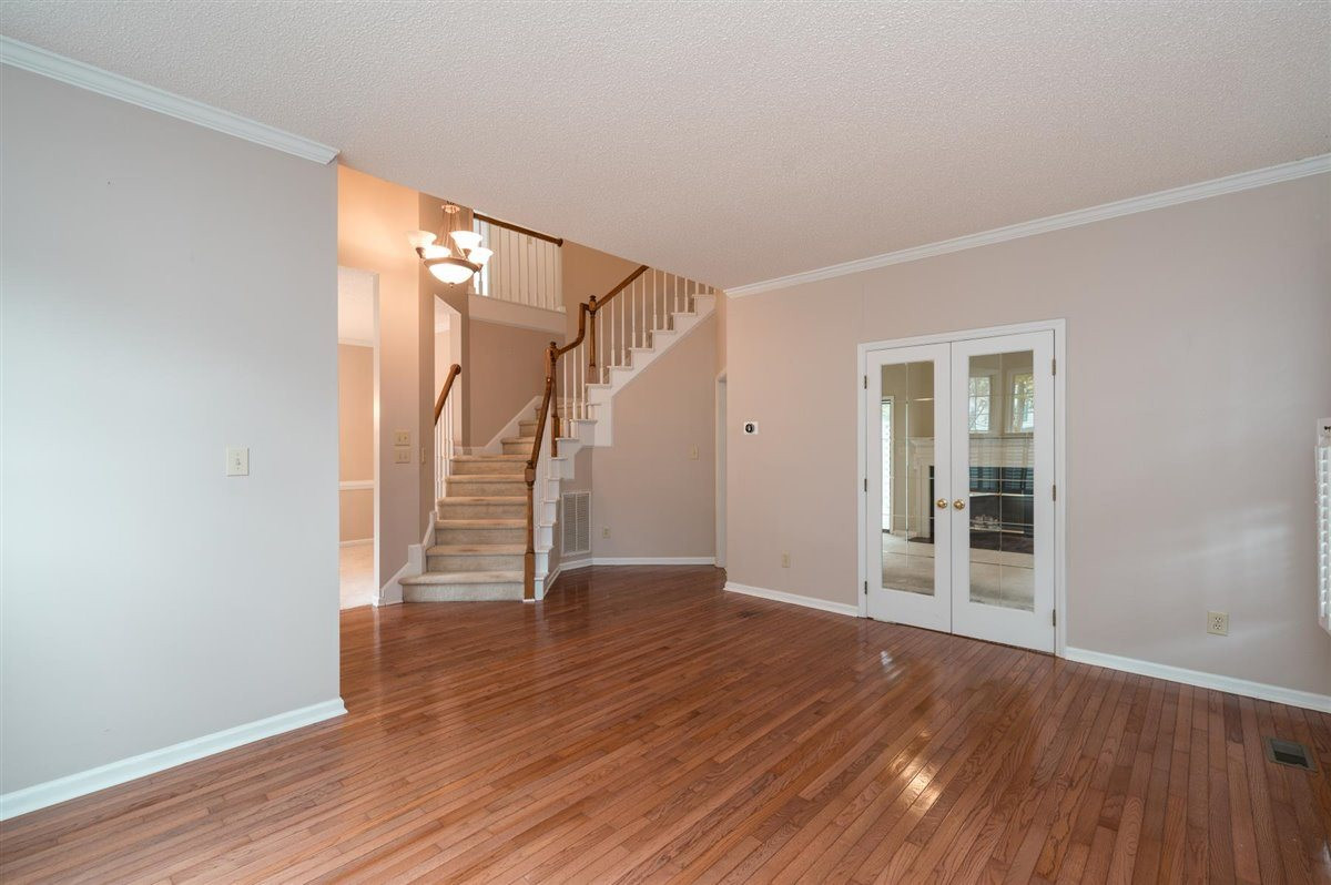 5617 Barham Court Raleigh, NC 27613 - Photo 10 of 30 Photo 10