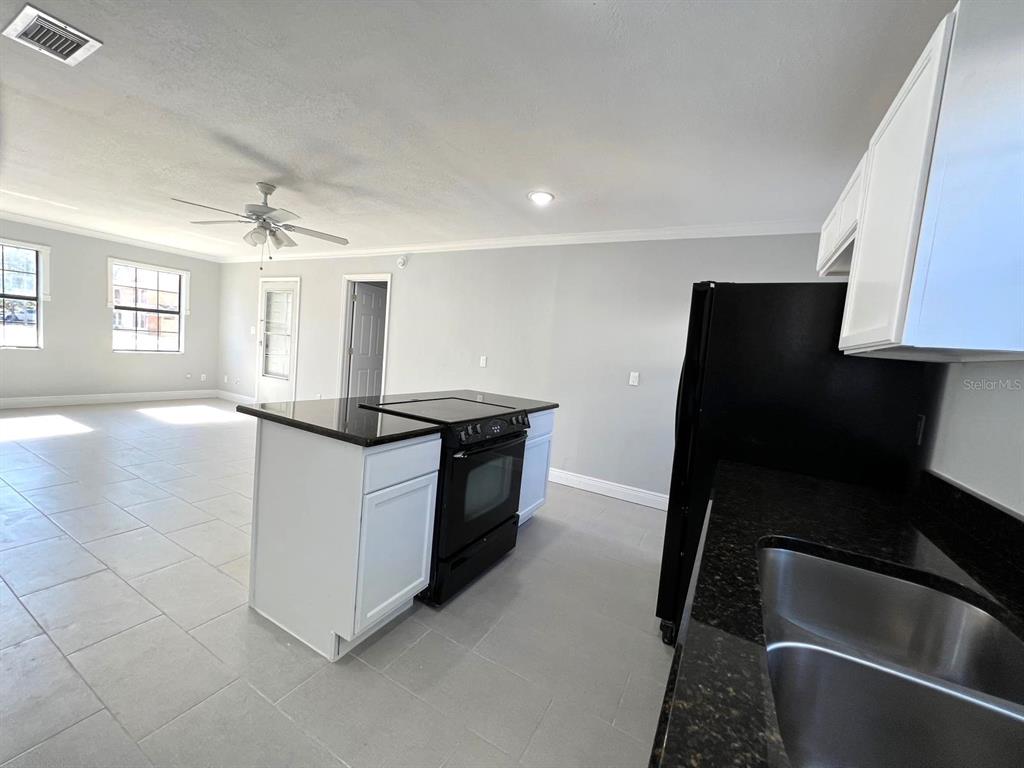 453 Hemlock Street Altamonte Springs, FL 32714 - Photo 10 of 26