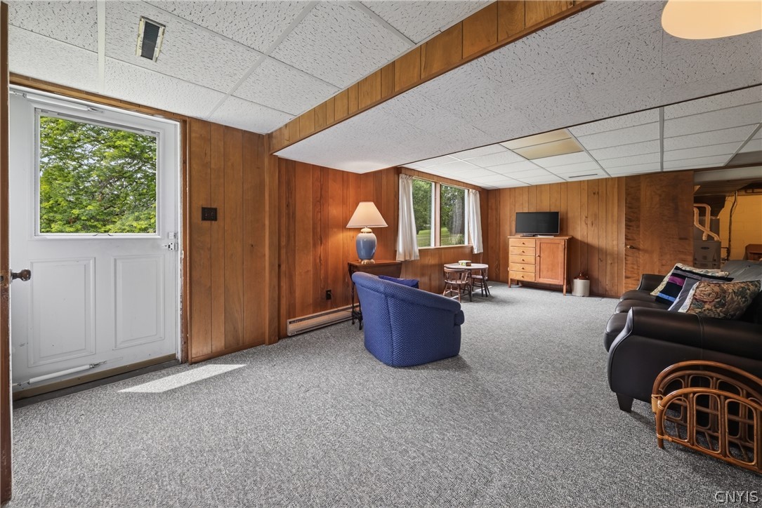 4777 Enders Road Manlius, NY 13104 - Photo 37 of 48 Easy access to the backyard...
