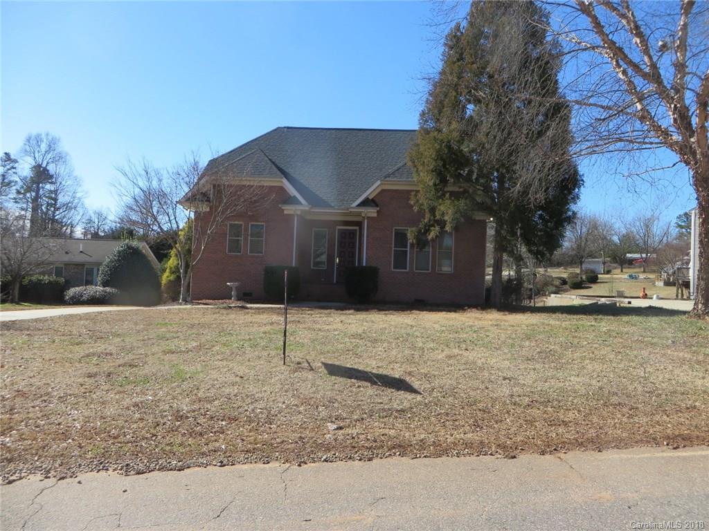 305 Commodore Loop Mooresville, NC 28117 - Photo 1 of 21