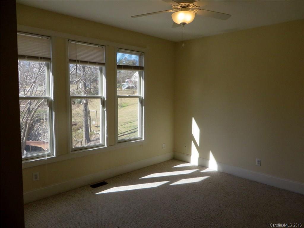 305 Commodore Loop Mooresville, NC 28117 - Photo 16 of 21