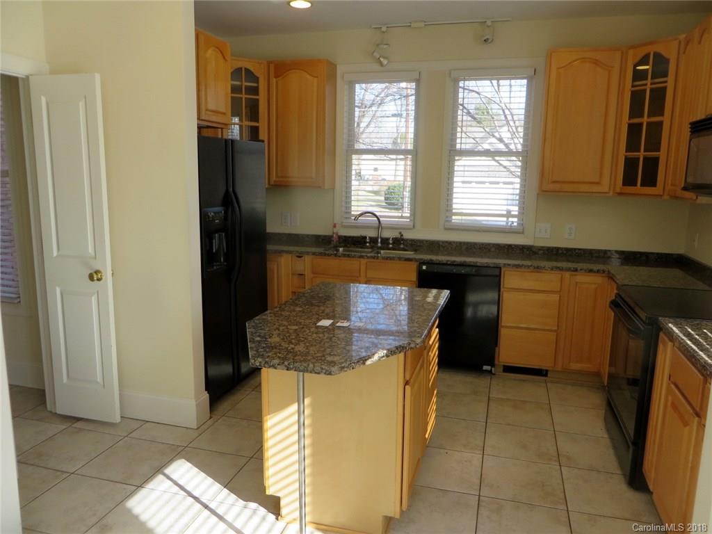 305 Commodore Loop Mooresville, NC 28117 - Photo 6 of 21