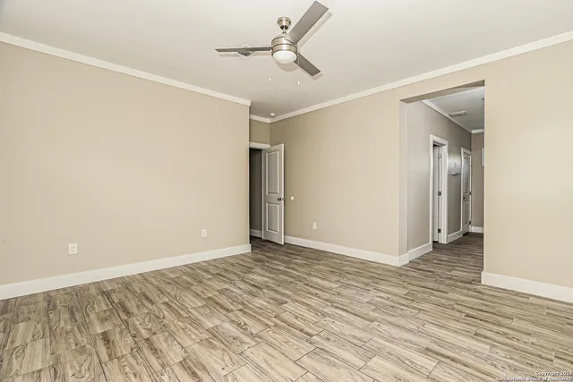 $1,820 | 839 Perez Street, San Antonio, TX 78207